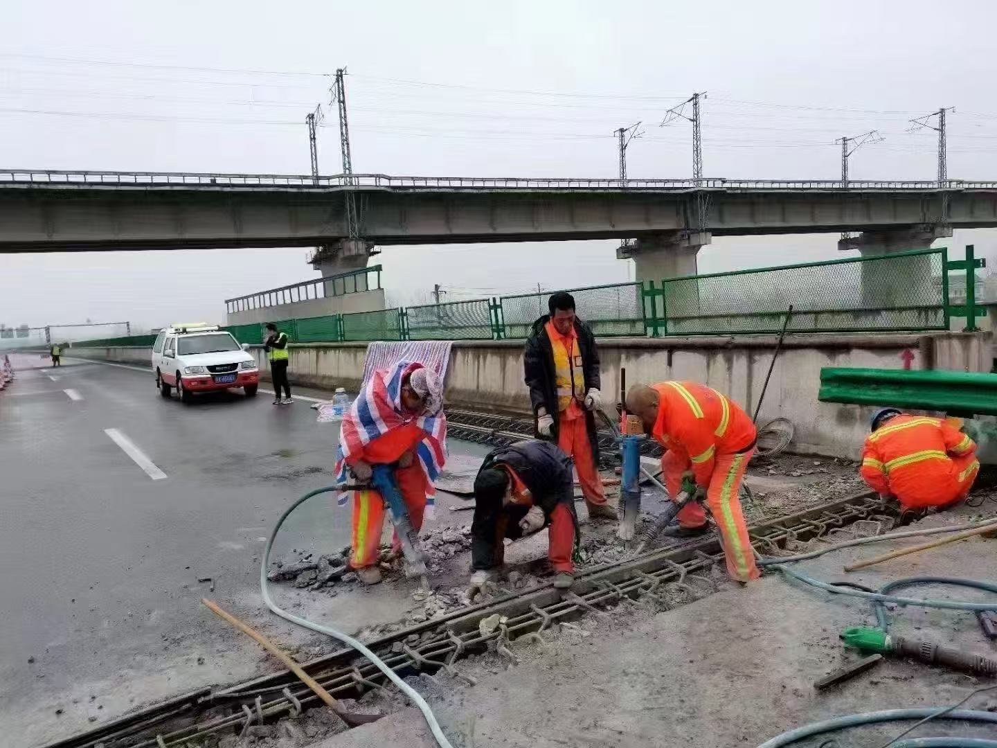 福安桥梁伸缩缝抢修料